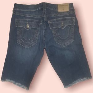 NWOT Cut off True Religion Brand Jeans denim shorts
